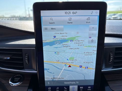 Used 2022 Ford Explorer Limited w/ Limited Technology Package image 26