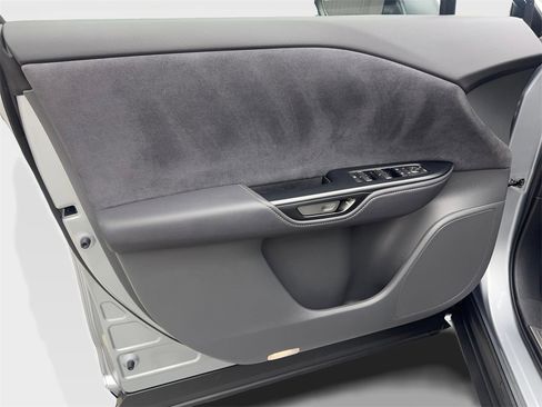 Used 2023 Lexus RZ 450e Premium w/ Accessory Package (2T) image 31