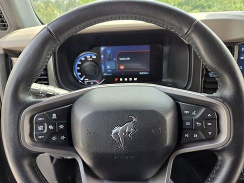 Used 2023 Ford Bronco Wildtrak AWD/4WD image 26