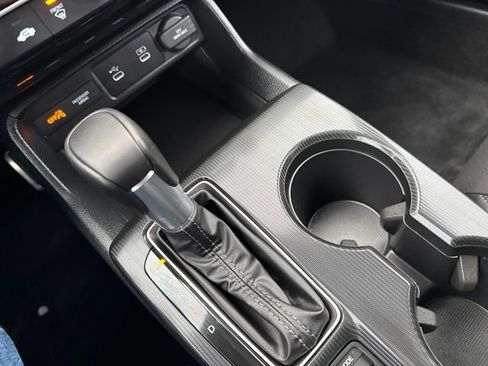 Certified 2025 Honda Civic Sport image 29