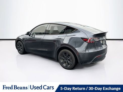 Used 2024 Tesla Model Y Long Range image 5