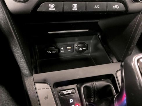 Used 2018 Hyundai Elantra Value Edition image 27