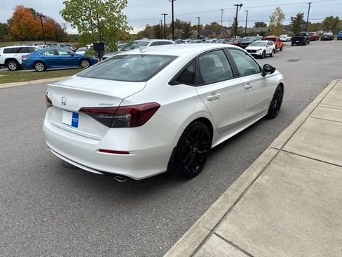 Certified 2025 Honda Civic Sport image 4