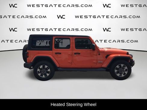 Used 2018 Jeep Wrangler Unlimited Sahara w/ Cold Weather Group AWD/4WD image 11