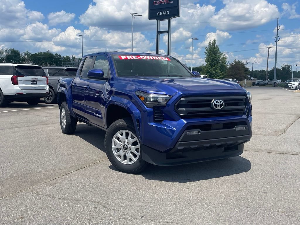 Used 2024 Toyota Tacoma SR5 RWD image 2