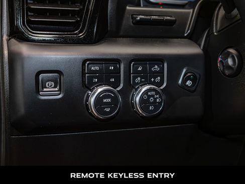 Used 2023 GMC Sierra 1500 AT4 w/ AT4 Premium Package AWD/4WD image 15