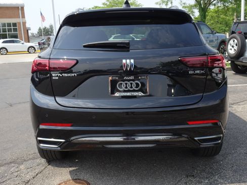 Used 2024 Buick Envision Sport Touring AWD/4WD image 4