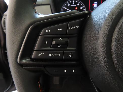 Used 2025 Subaru Crosstrek 2.5i Limited w/ Crosstrek Mirror Package image 15