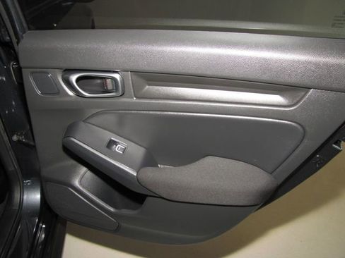 Certified 2023 Honda Civic LX image 18