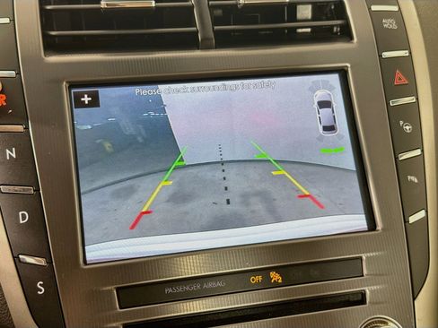 Used 2017 Lincoln MKZ Reserve w/ Technology Package FWD image 16