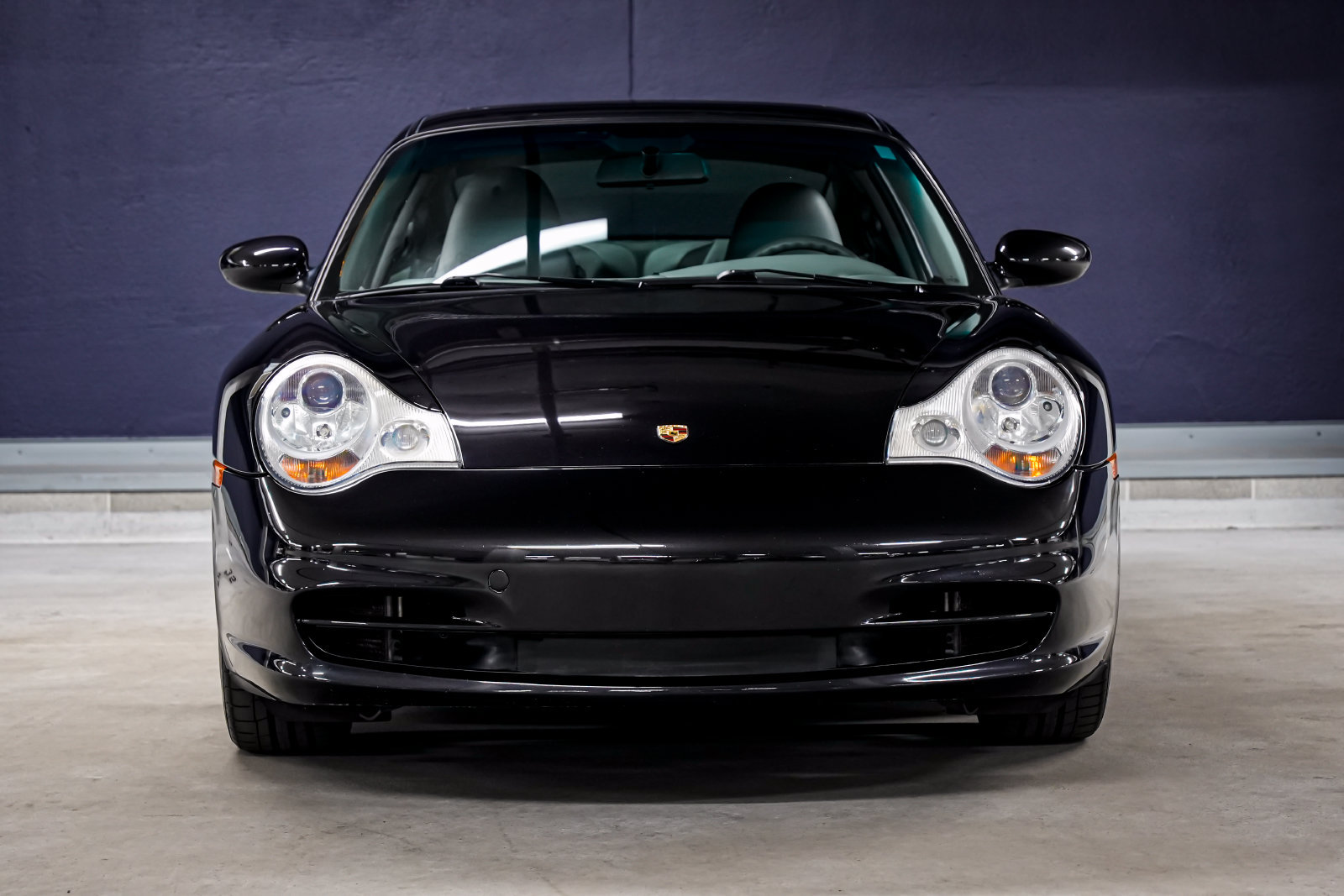 Used 2003 Porsche 911 Carrera RWD image 5
