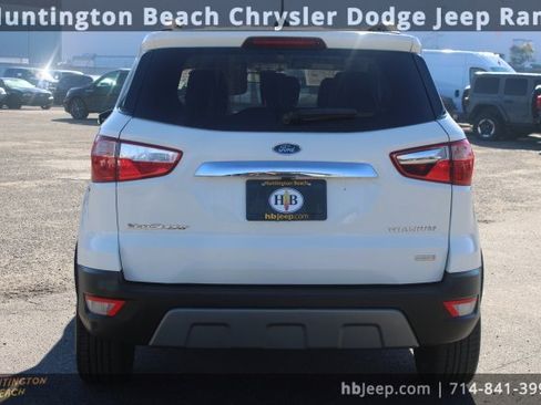 Used 2020 Ford EcoSport Titanium image 4