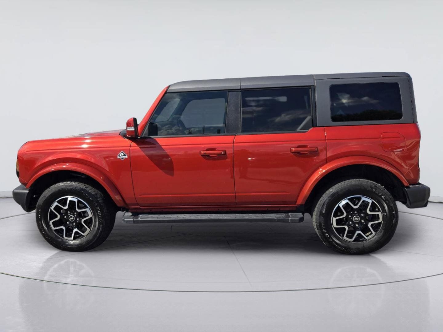 Used 2024 Ford Bronco Outer Banks AWD/4WD image 5