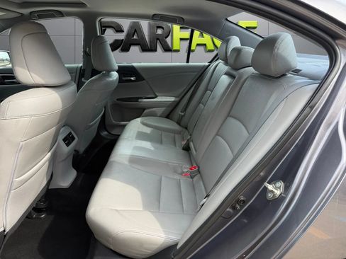 Used 2017 Honda Accord EX-L image 19