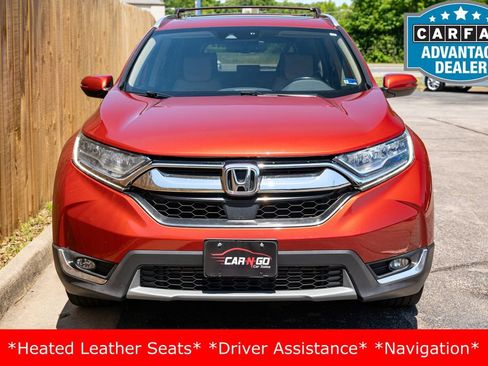 Used 2018 Honda CR-V Touring image 2