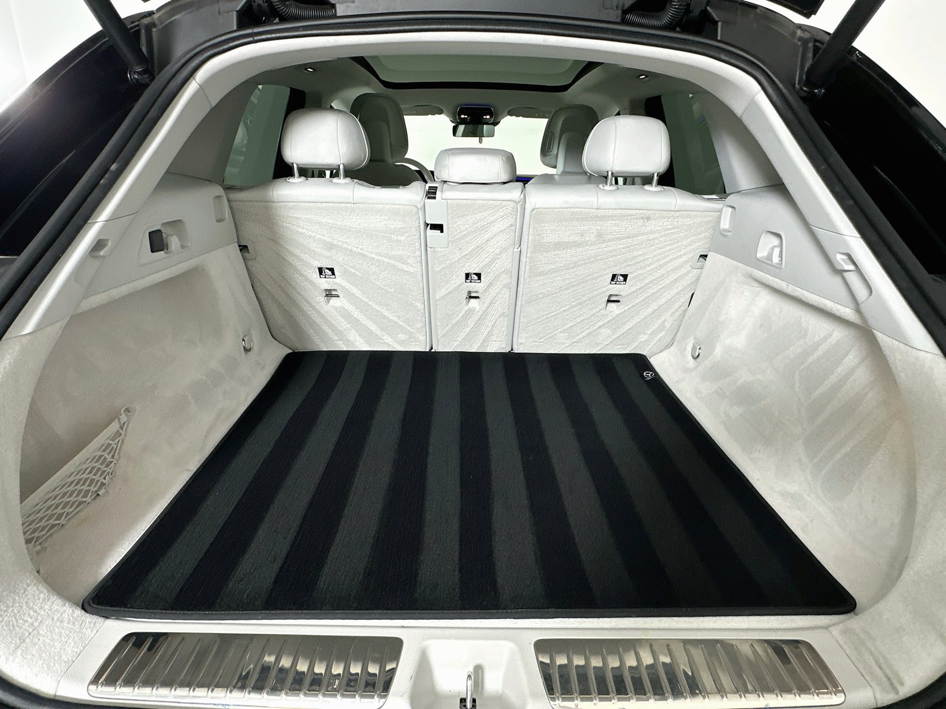 Certified 2023 Mercedes-Benz EQE 500 4MATIC SUV image 29