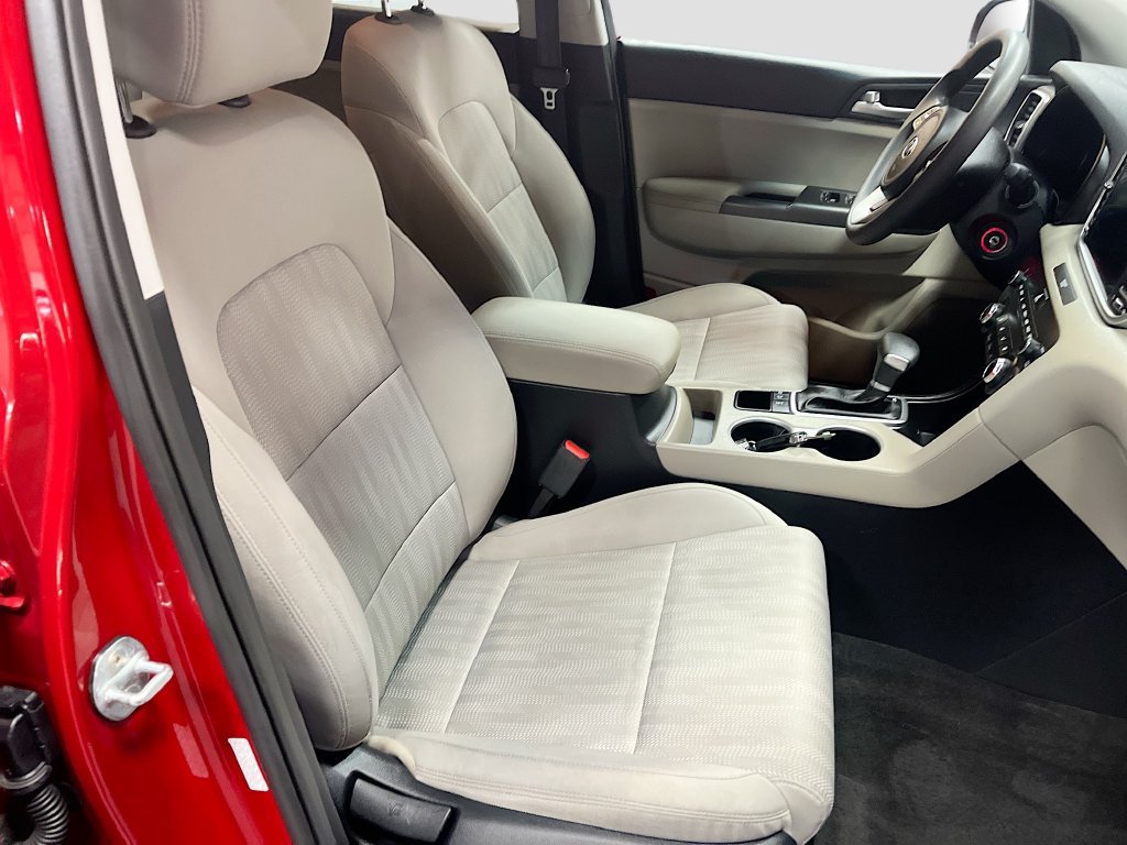Used 2022 Kia Sportage LX AWD/4WD image 26