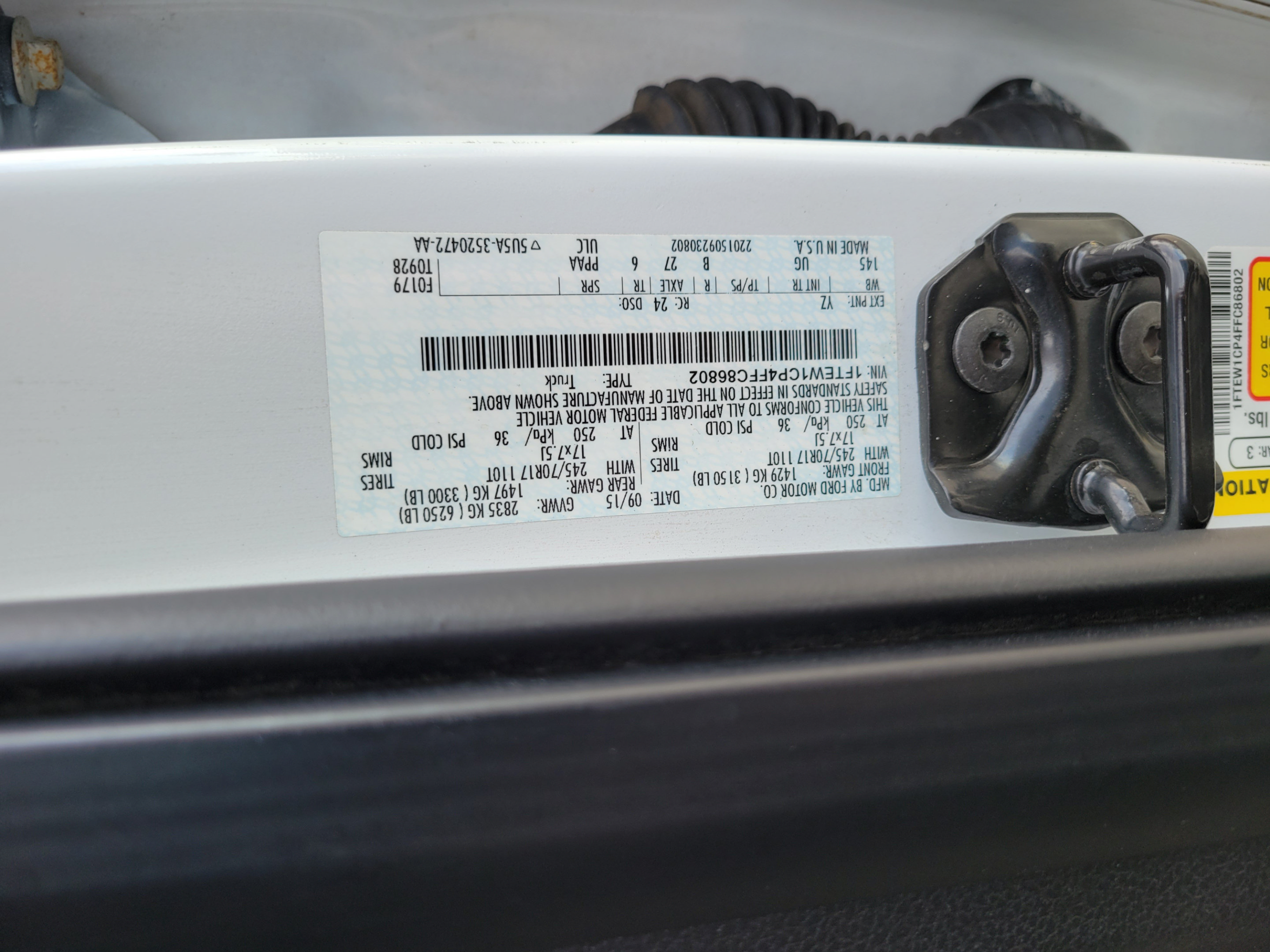 Used 2015 Ford F150 XLT RWD image 30