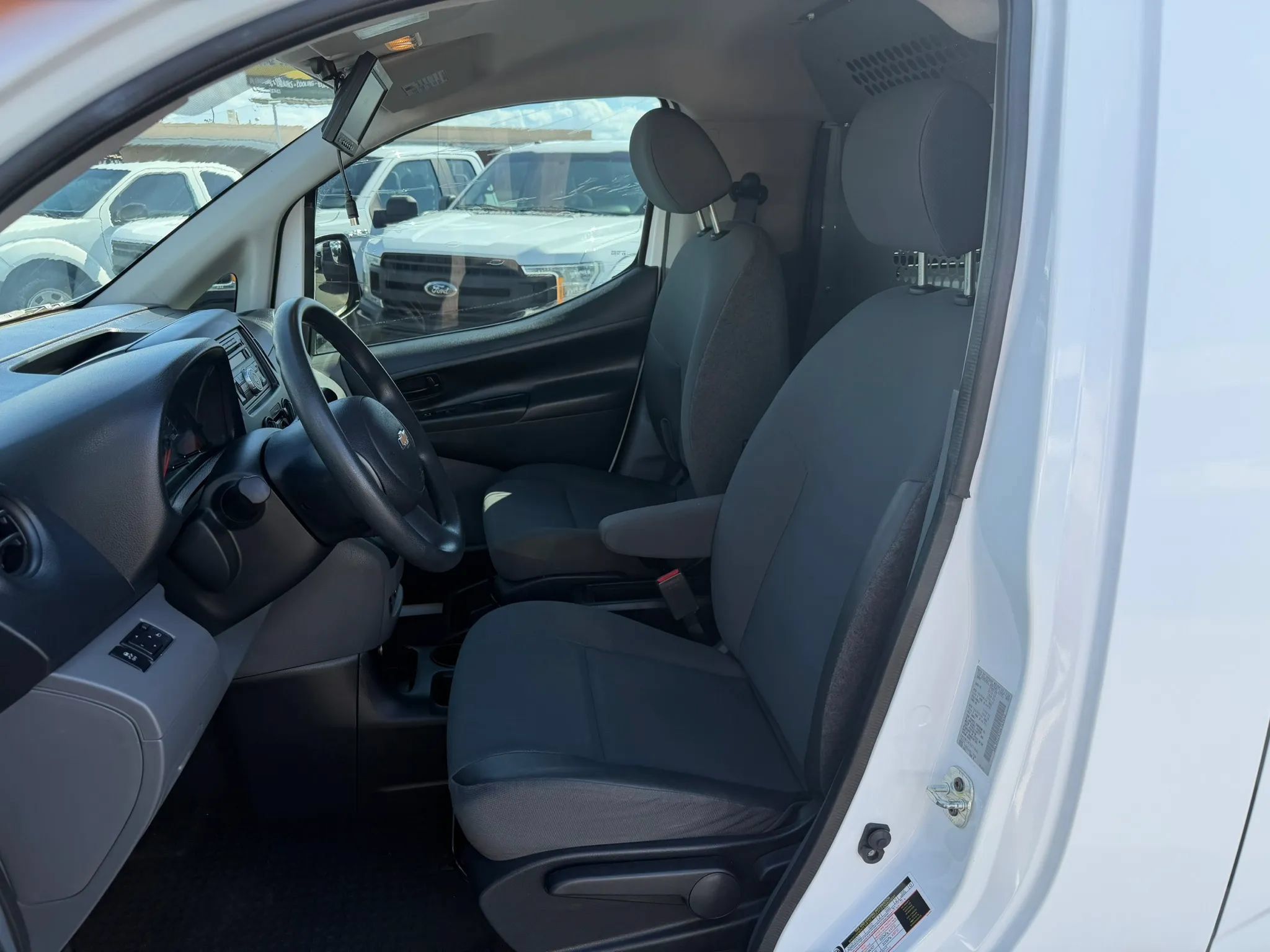 Used 2017 Chevrolet City Express LT FWD image 17
