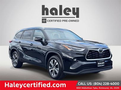 Used 2023 Toyota Highlander XLE