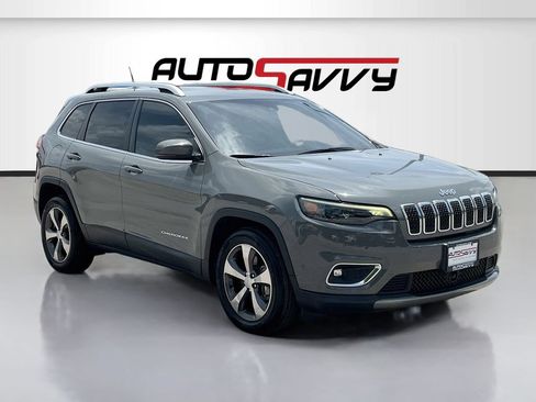 Used 2019 Jeep Cherokee Limited w/ Technology Group FWD image 1