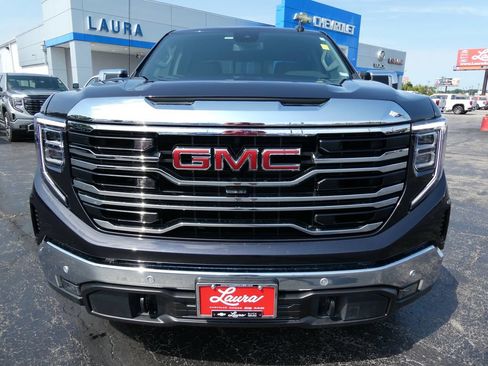 Certified 2026 GMC Sierra 1500 SLT w/ SLT Premium Plus Package AWD/4WD image 10