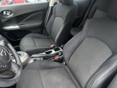 Used 2013 Nissan Juke S image 9