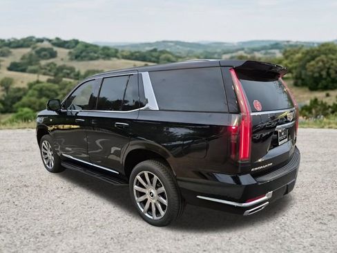 Used 2026 Cadillac Escalade 2WD w/ LPO, Floor Liner Package image 7