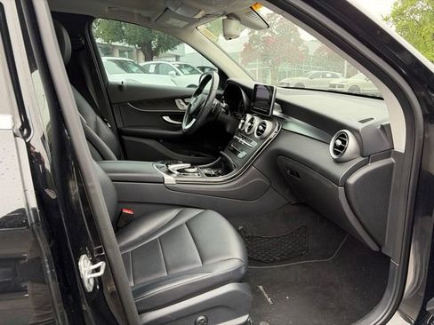 Used 2016 Mercedes-Benz GLC 300 image 17