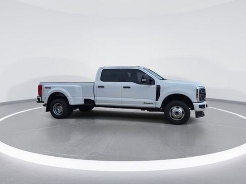 New 2026 Ford F350 XL w/ STX Appearance Package AWD/4WD image 2