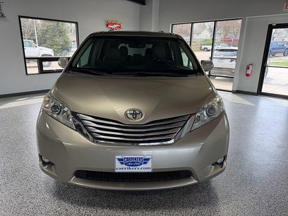 Used 2016 Toyota Sienna XLE Premium