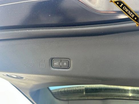 Used 2025 Ford Expedition Max Active RWD image 25