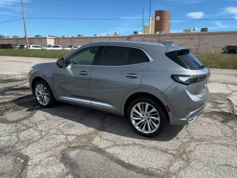 New 2026 Buick Envision Avenir image 6