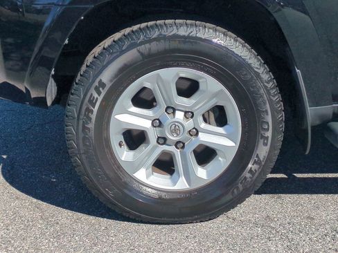 Certified 2023 Toyota 4Runner SR5 image 11