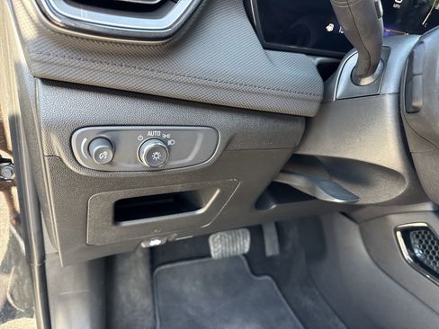 Used 2024 Chevrolet TrailBlazer LT image 14