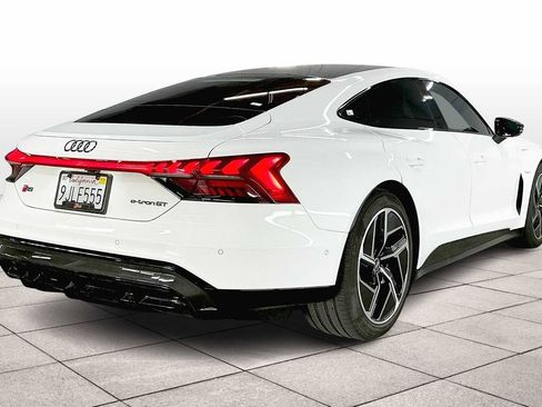 Used 2023 Audi RS e-tron GT w/ Carbon Performance Package image 15