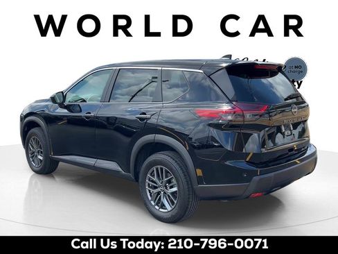 Used 2026 Nissan Rogue S FWD image 5