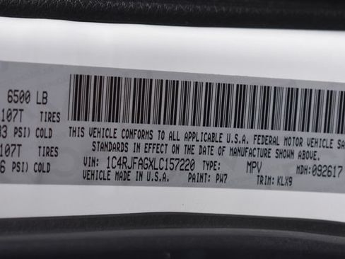 Used 2020 Jeep Grand Cherokee Altitude AWD/4WD image 39