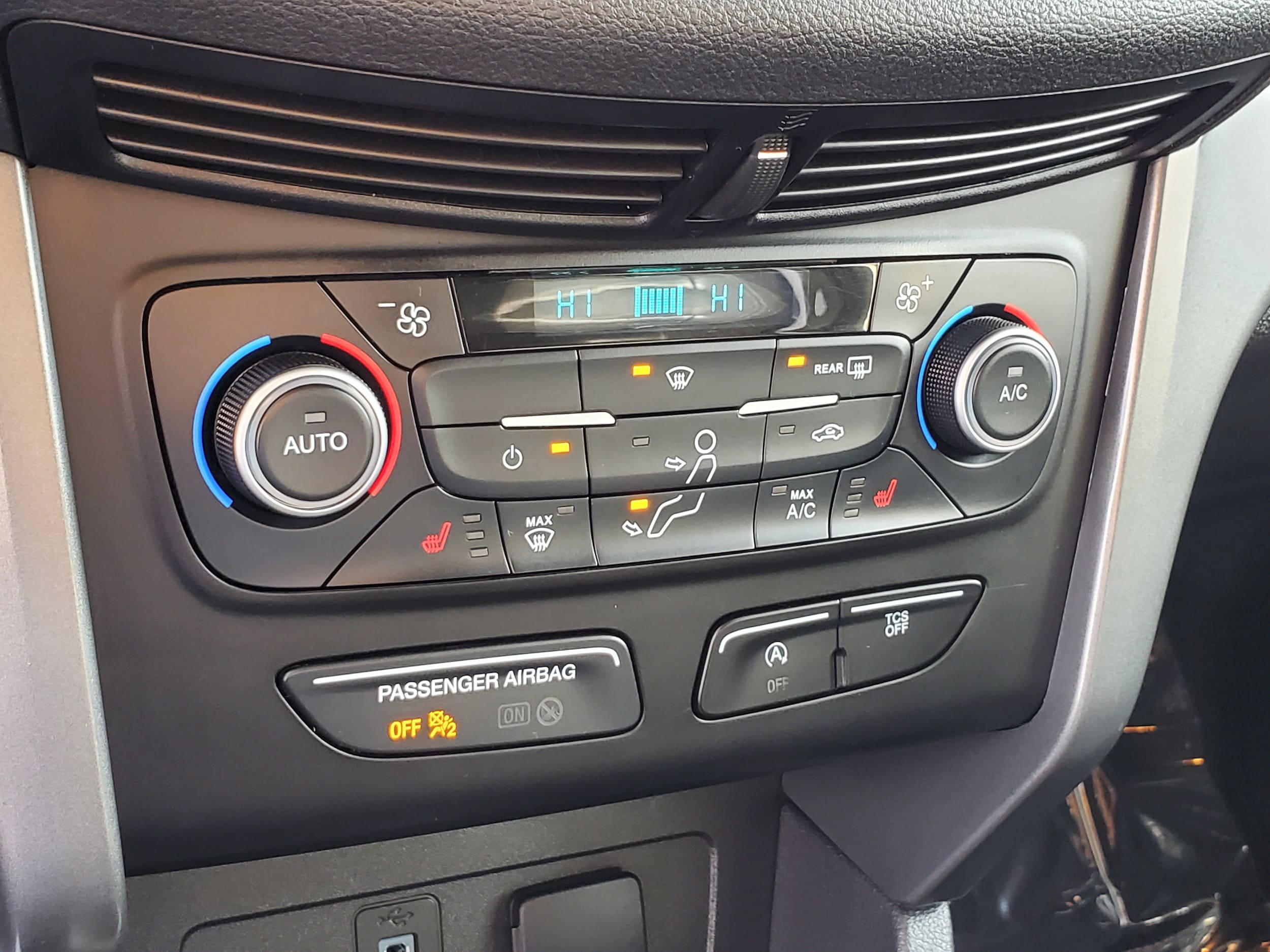 Used 2019 Ford Escape SEL AWD/4WD image 21