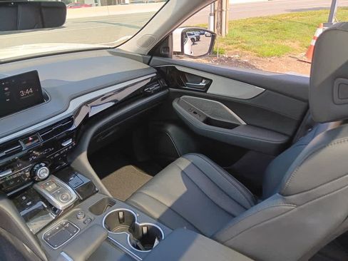 Used 2023 Acura MDX SH-AWD image 12