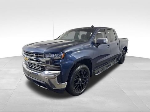 Used 2021 Chevrolet Silverado 1500 LT AWD/4WD image 3