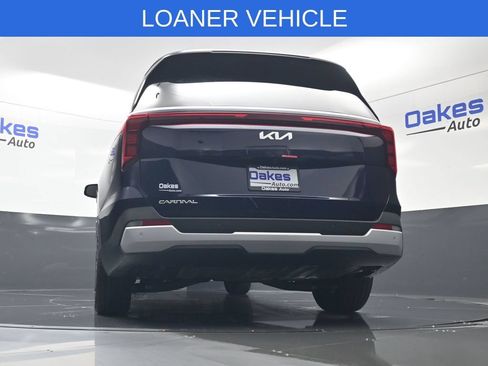 Used 2026 Kia Carnival EX FWD image 42