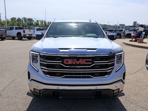 New 2026 GMC Sierra 1500 SLT image 28