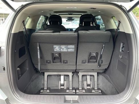 Certified 2025 Kia Carnival SX Prestige image 23