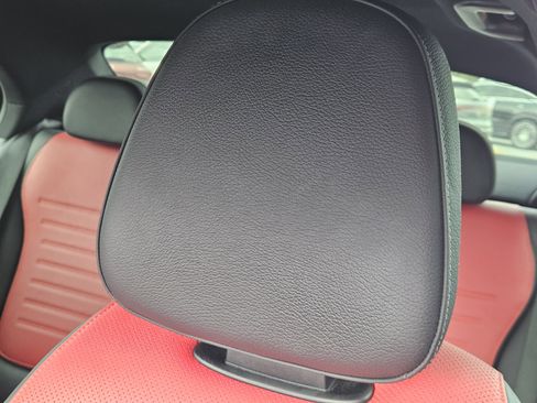 Used 2022 Mercedes-Benz C 300 Sedan image 15