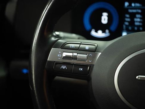 Used 2025 Hyundai Kona SEL FWD image 27