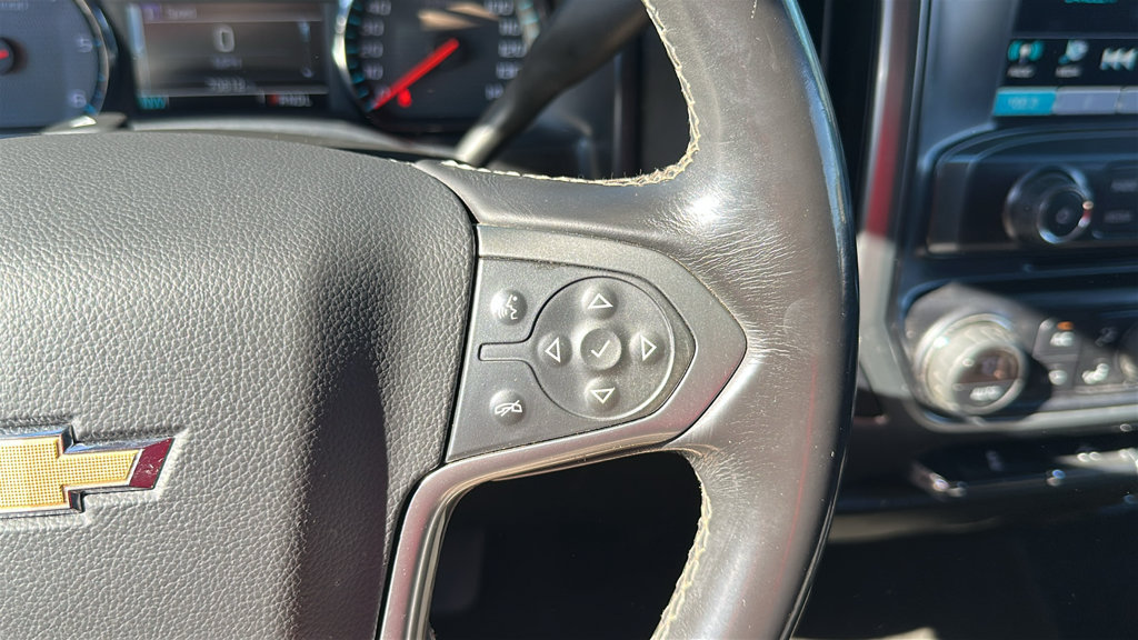 Used 2018 Chevrolet Silverado 1500 LT w/ All Star Edition AWD/4WD image 19