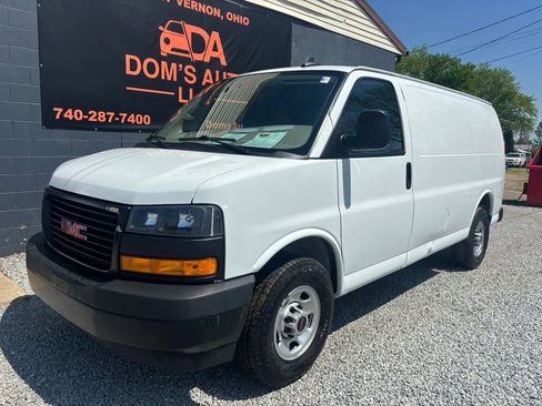Used 2023 GMC Savana 2500 w/ Driver Convenience Package RWD image 13