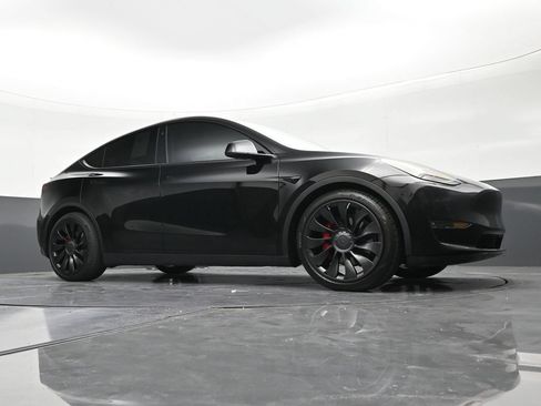 Used 2022 Tesla Model Y Performance AWD/4WD image 25
