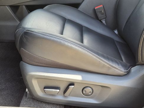 Used 2024 Nissan Rogue SL FWD image 24